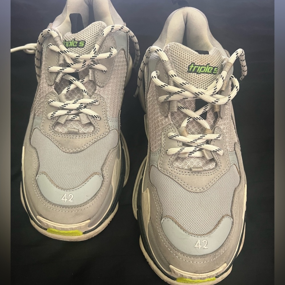 Balenciaga triple S